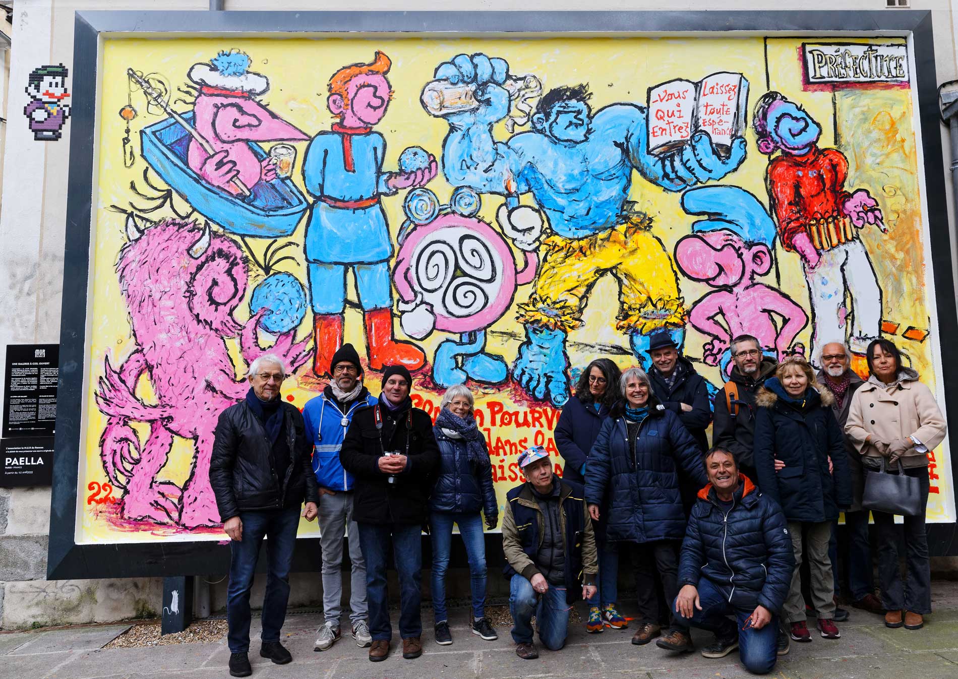 Paella Mur de Rennes # 21 L'association et l'artiste devant le Mur fini