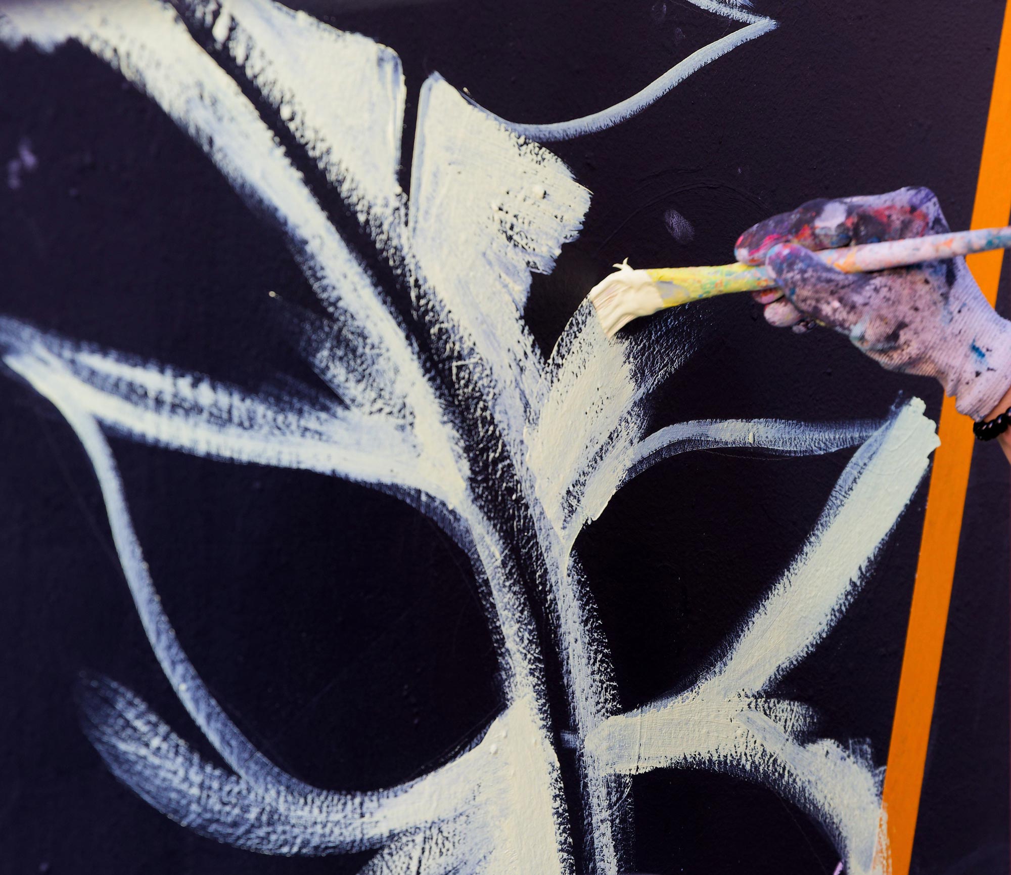 M.U.R51-Kensa-peinture element vegetal @Monique-Sammut-